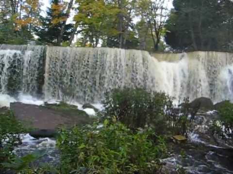 Video: Pommitsüklon On Muutnud Niagara Juga Imedemaaks