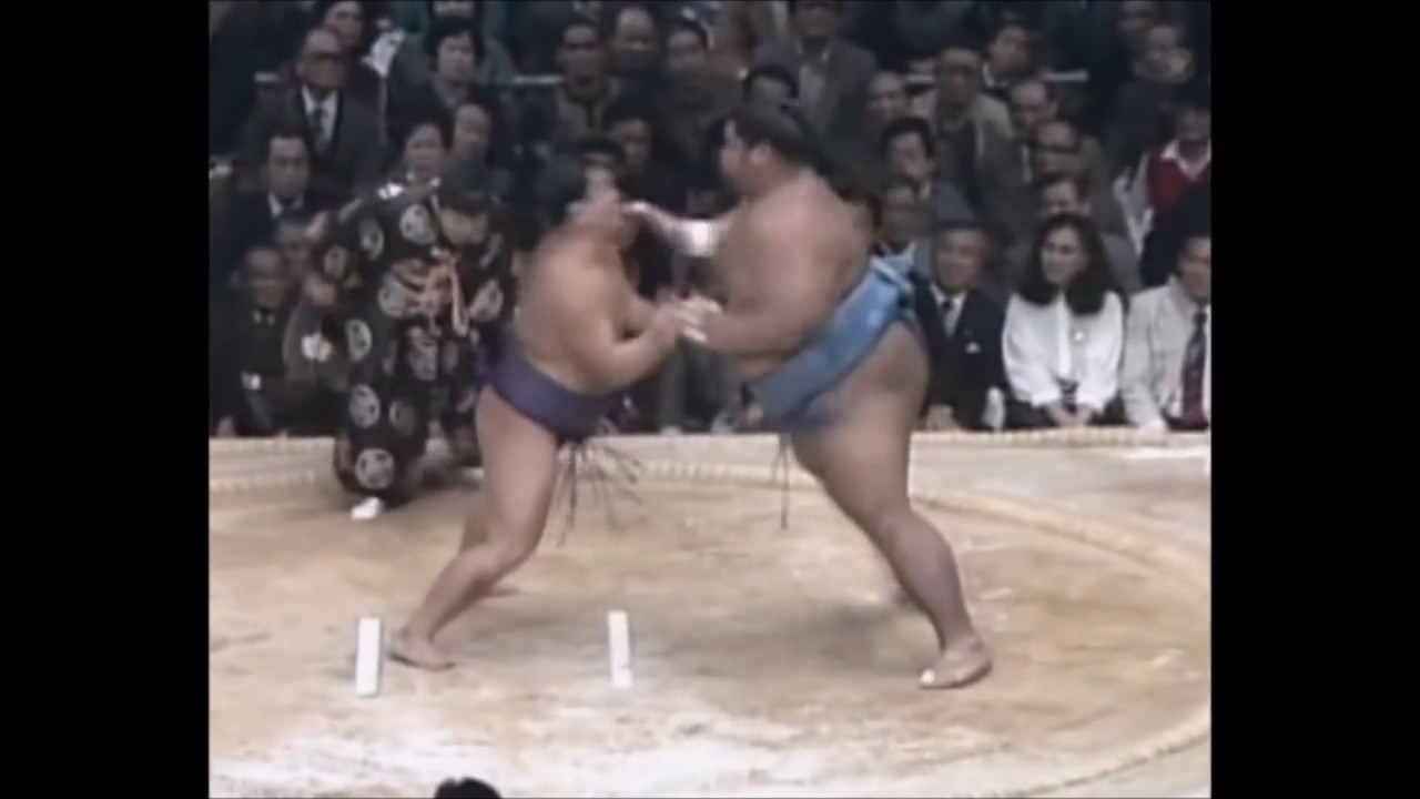 Sumo 相撲 Kimarite 決まり手 Ketaguri 蹴手繰り Youtube