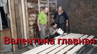 Производительность труда никакая , но за то мы определились во всём ! Браширование дерева .