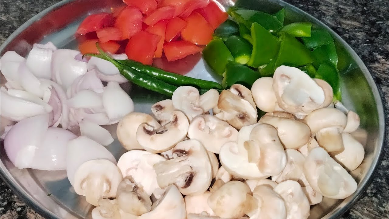 सिर्फ एक बार मशरूम मेरे अनोखे तरीके से बनाकर देखिये स्वाद नहीं भूलेंगे 🤤