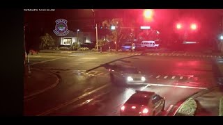 Sarasota Police warn drivers after van crashes into police car