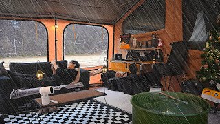 Smart Camping กับน้องแมววัย 21 ปี สร้างโรงละครในเต็นท์ใช่ไหม?