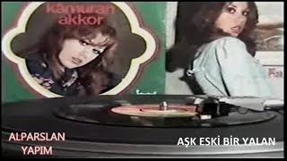 KAMURAN AKKOR - AŞK ESKİ BİR YALAN Resimi