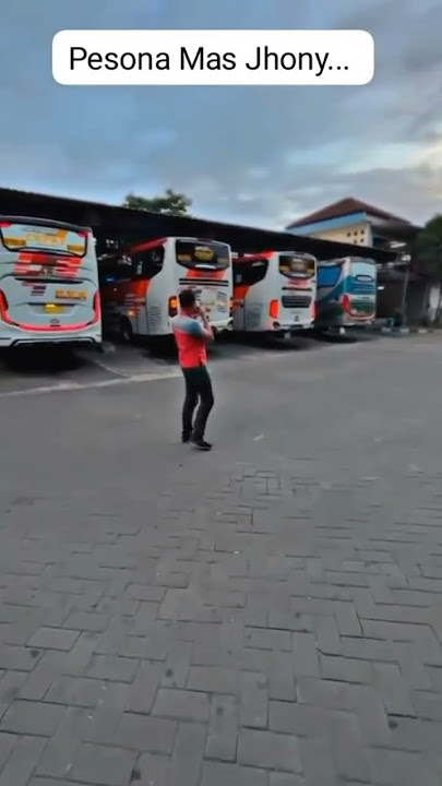 seleter bus patas terminal giwangan di isi eka semua #terminalgiwangan #busekacepat #mastory