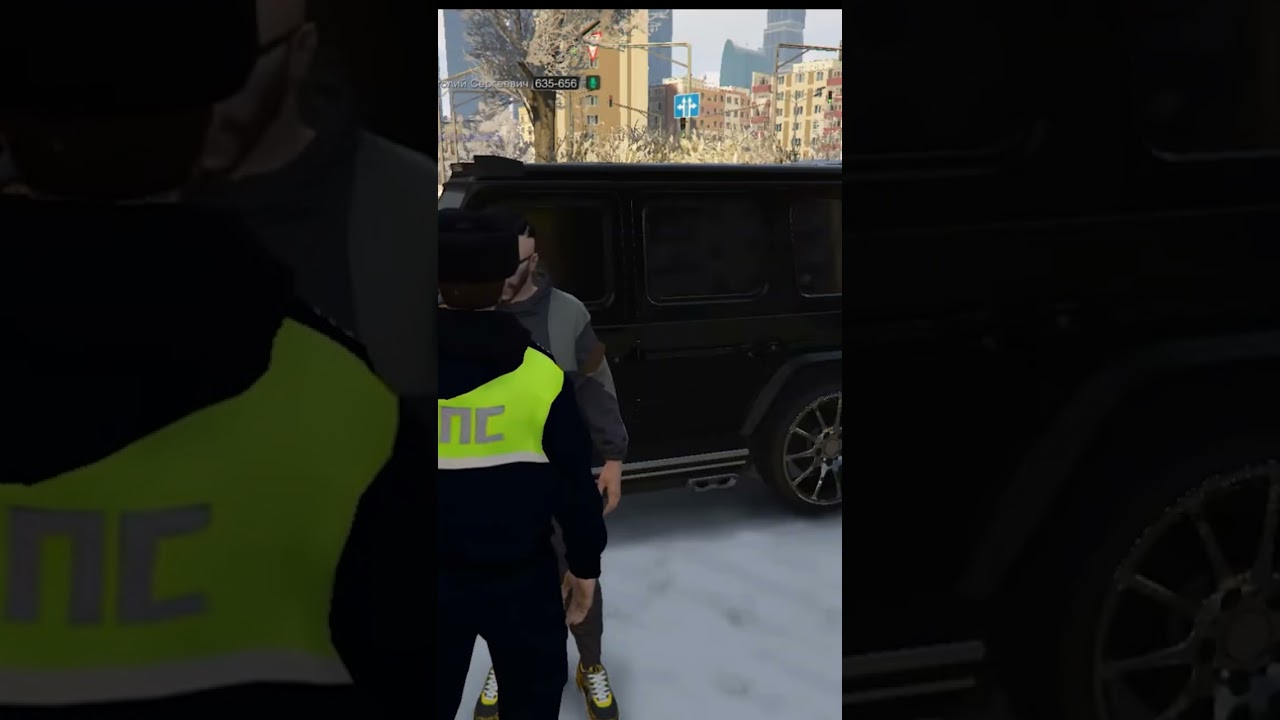 ОЗОН671 ВЫПИСЫВАЕТ СВОЙ ПЕРВЫЙ ШТРАФ ГРАЖДАНИНУ! В GTA 5 RMRP 