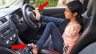 Jilumol Mariet Thomas | भारतीय महिला जो बिना हाथ के चलाती हैं कार | Born without hands | #shorts