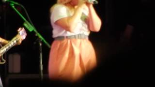 Kelly Clarkson Since U Been Gone Universal's Mardi Gras Orlando 02/21