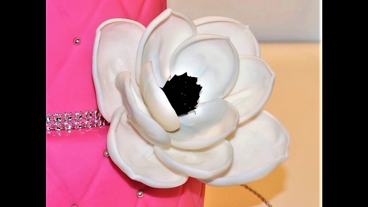 Cake decorating tutorials | how to make a fondant magnolia flower | Sugarella Sweets