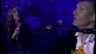 Steve Winwood & Sheryl Crow - "When Something Is Wrong With My Baby" (LIVE) chords