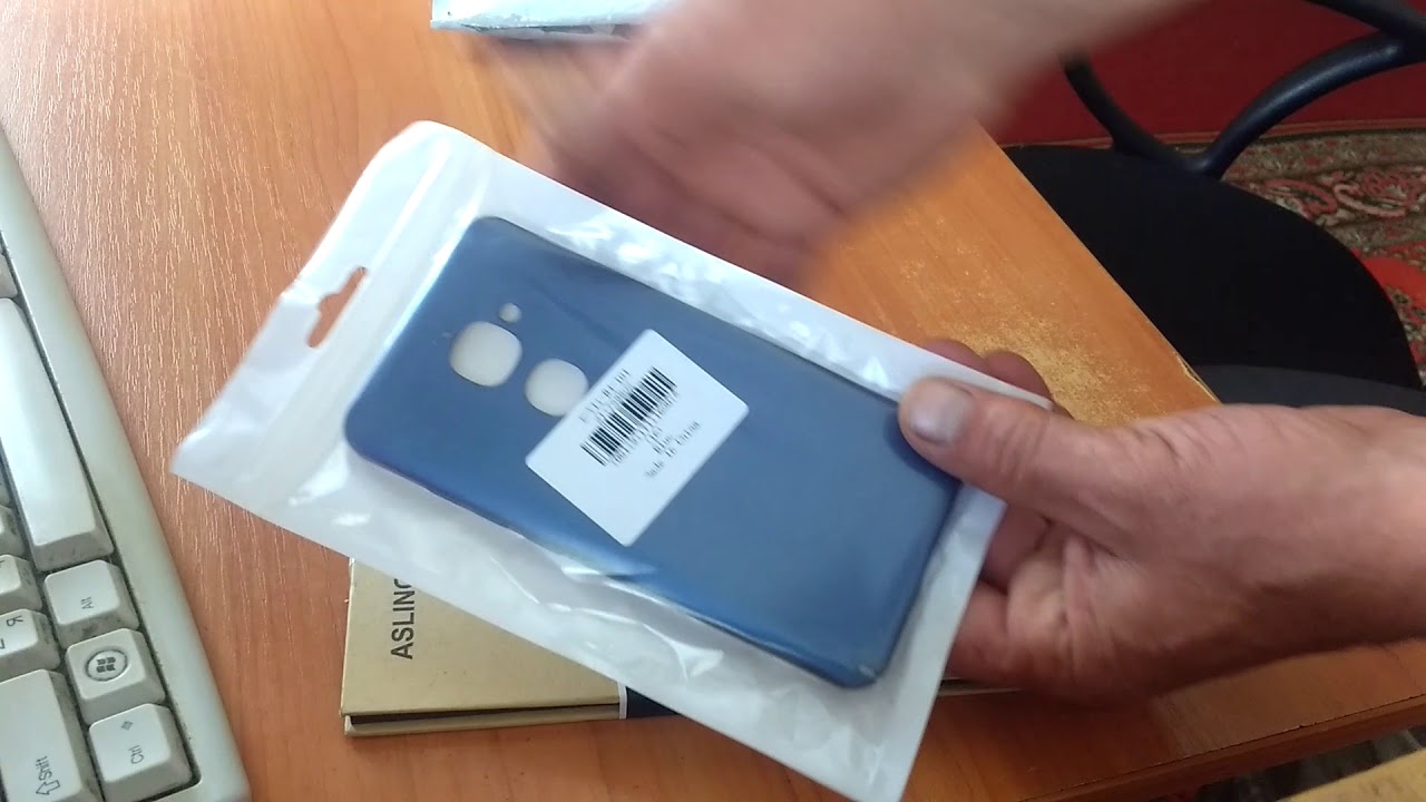 распаковка: чехол и бронестекло для Letv 2 x526