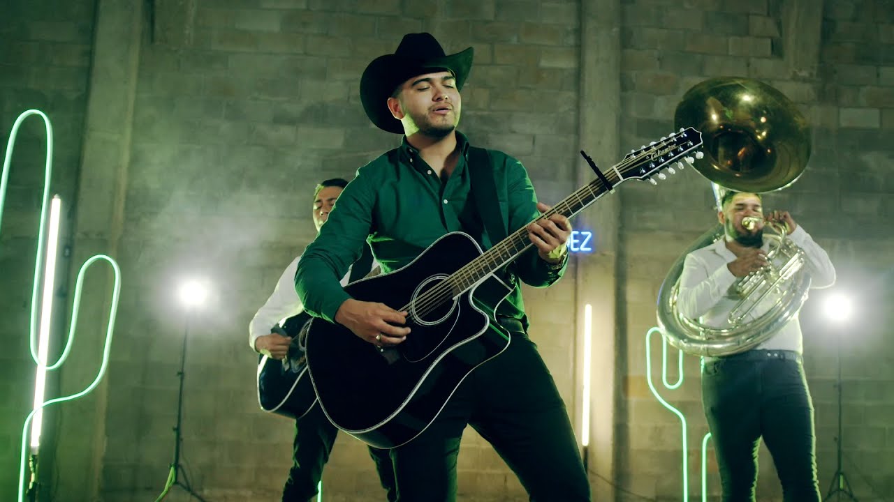 Ulices Chaidez - Entre Más Te Miro