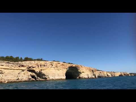 Video: Pantai di Algarve