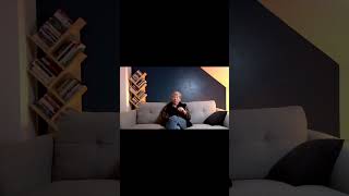 Être écoutée par les garçons en tant que petite fille : https://youtu.be/lwqPNpN0ws8