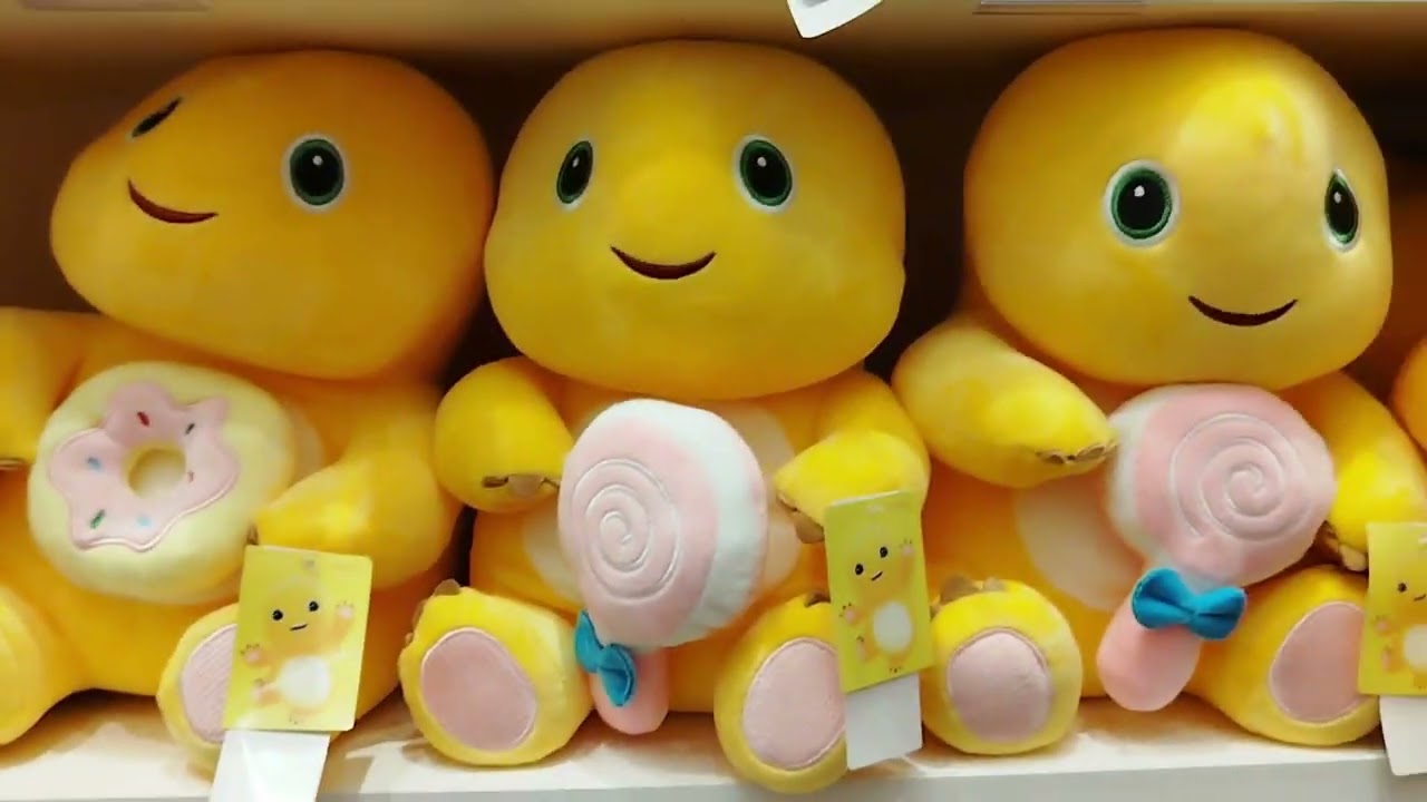 Dubai Mall Toy Store Tour - What’s Inside?