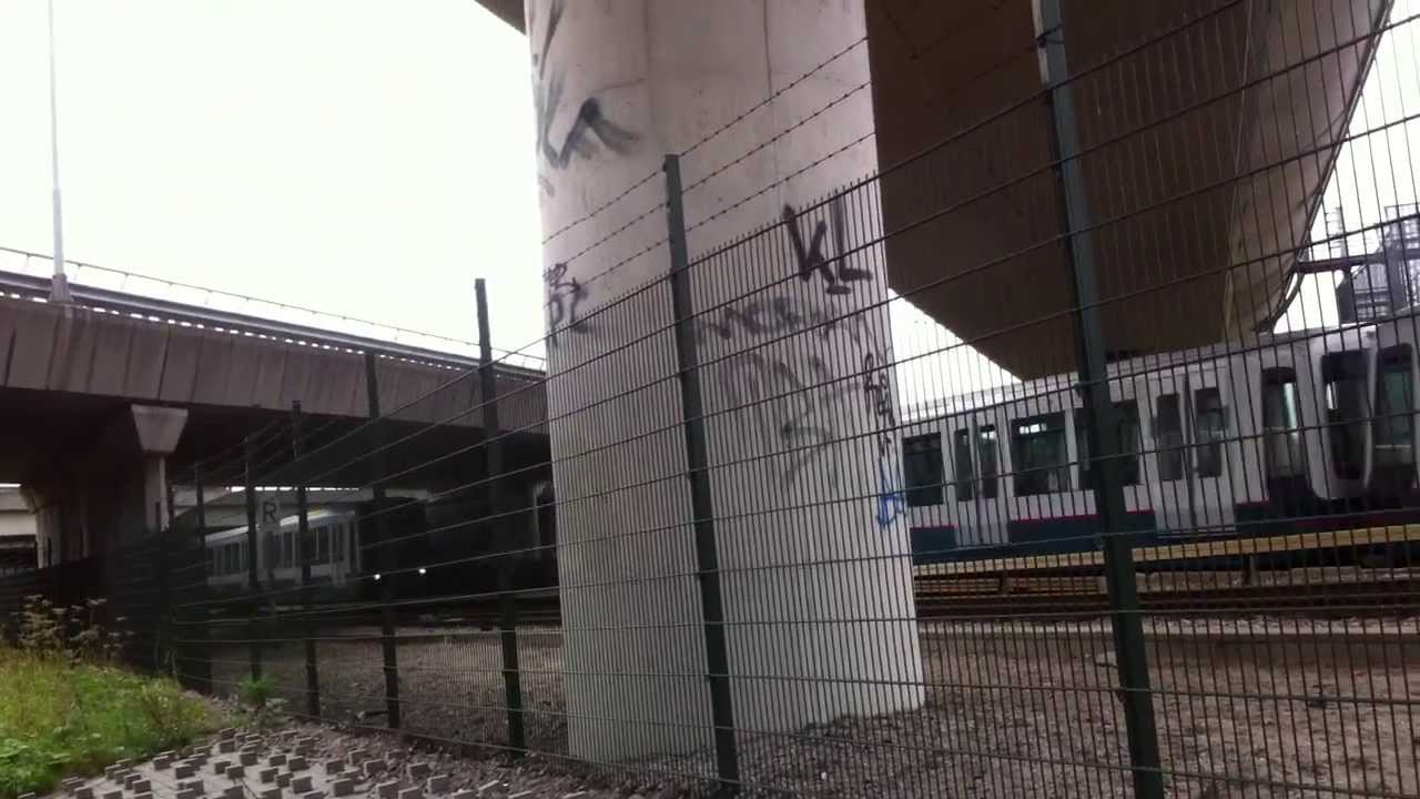 RET Metro 2x Type B Nabij Vondelingenweg