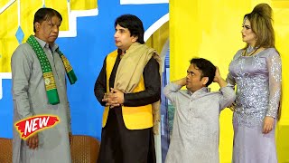 Sakhawat Naz and Amanat Chan | Vicky Kodu | New Stage Drama | Aurat Aurat Ae #comedy #comedyvideo