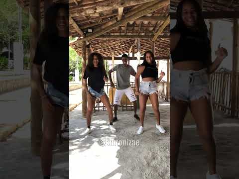 Vai ter piseiro