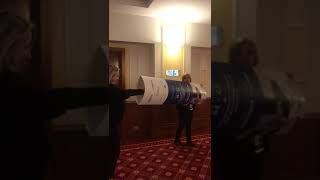 Tutorial 2 come montare un totem