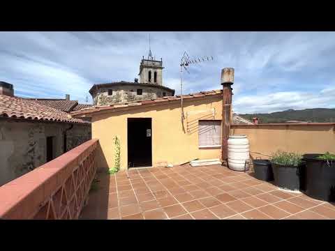 EN VENDA - CASA DE POBLE A SANT FELIU DE PALLEROLS