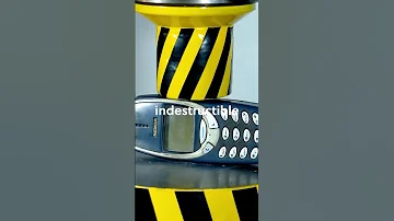 I tested the indestructible nokia phone