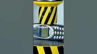 I tested the indestructible nokia phone