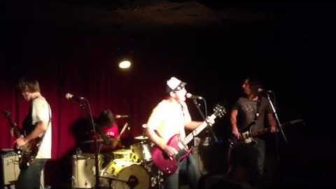 Lee Bains III & The Glory Fires - Dereconstructed