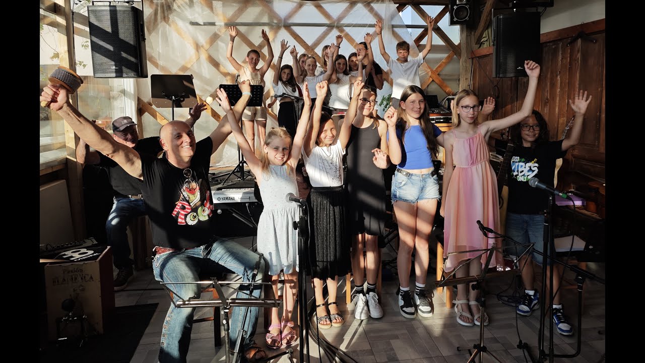 OBJEMČKI - Zaključni nastop 2025 - Glasbena šola za popularno moderno glasbo Androja (Šmentana muha)
