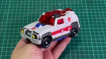 Transformers Age of the Primes Voyager Class Autobot Red Alert (Off-Road Vehicle mode to Robot mode)
