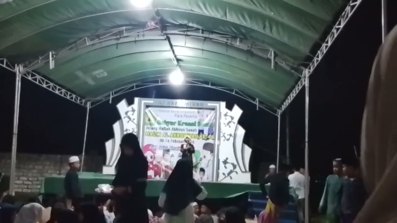 Parade lomba pidato Oleh AMANIA MUZAMMILAH yang berjudul 