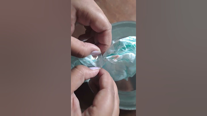 Fake snow with diaper #viralvideo #hack #experiment #trending #science #shorts