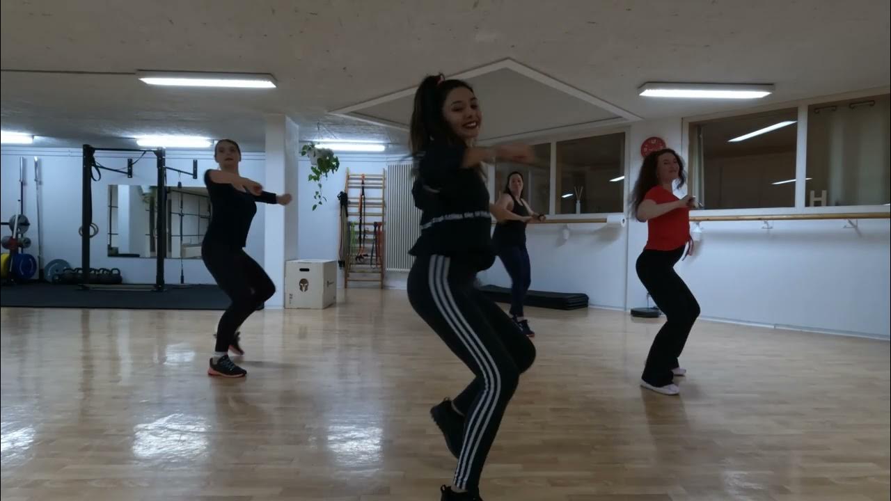 BABY que MAS Karol G Remix YouTube