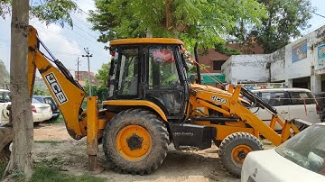 JCB3DX XPERT Loading Mud in Trolley Eicher 551 massy 7250 swaraj 734