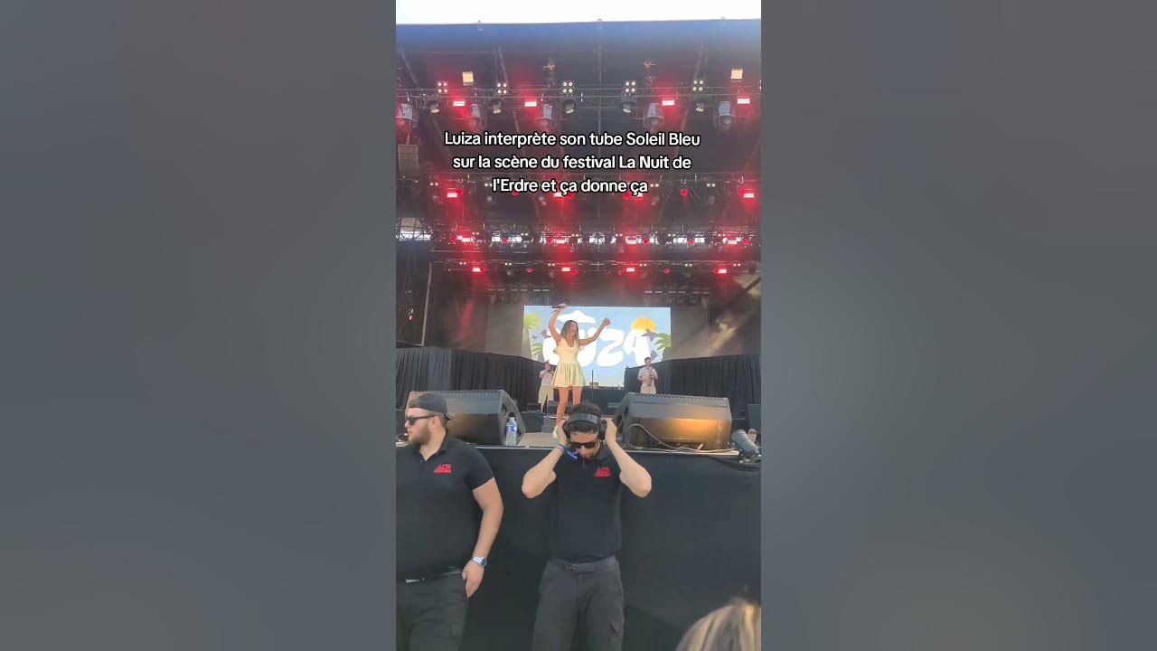 Luiza chante son tube Soleil Bleu au festival La Nuit de l'Erdre