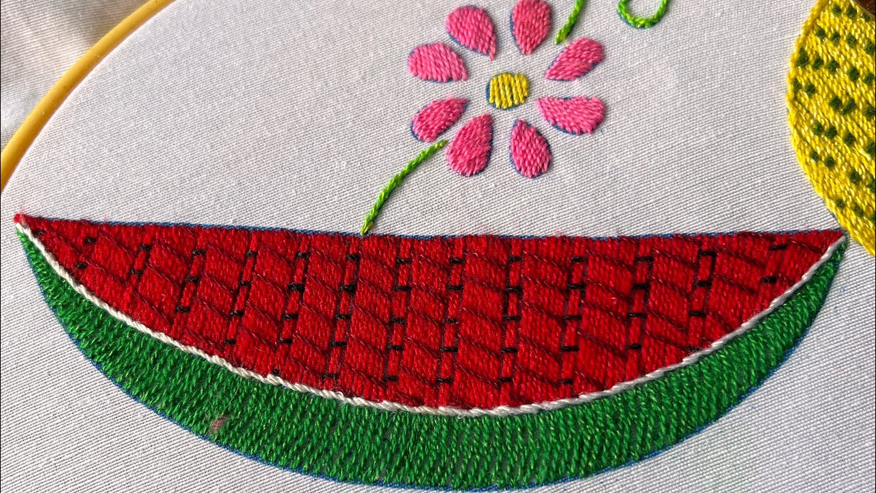 CÓMO BORDAR UNA  REBANADA DE SANDÍA 🍉 Puntada para sandía fácil y bonita 🤩 @Tus ideas en bordados