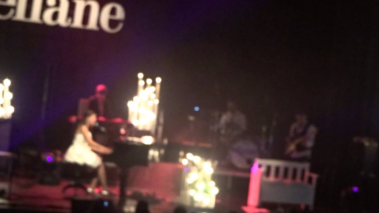 Eliane  - Venus & Mars - 09/05/2015 @ KKThun