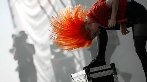 Paramore: Let The Flames Begin (Live in Rock Am Ring) (Lyric Video)