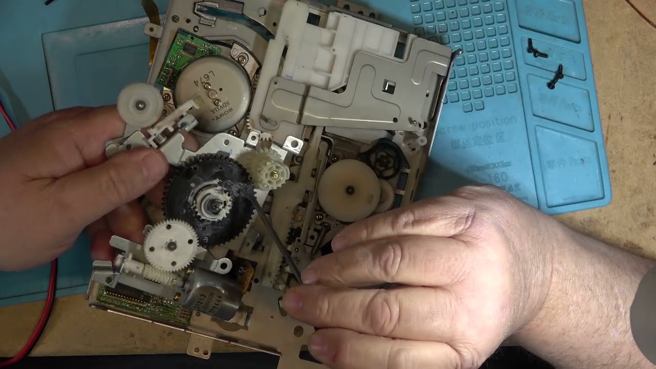 Sony SLV675 VHS VCR with a bunch of problems