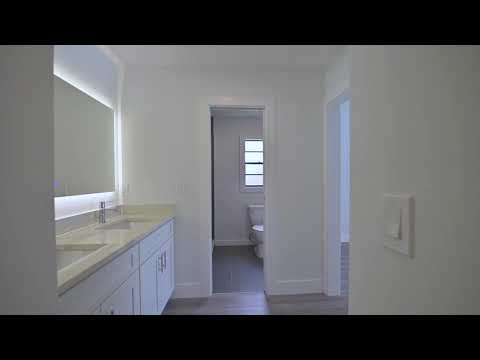 1120 Hudson Road, Venice, FL home video tour