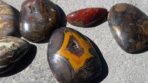 Making Freeform Cabochons with rocks from Bob Sunmers!