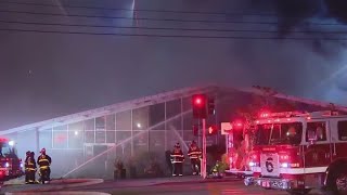 Massive fire at Castro Valley's Lake Chabot Public Market