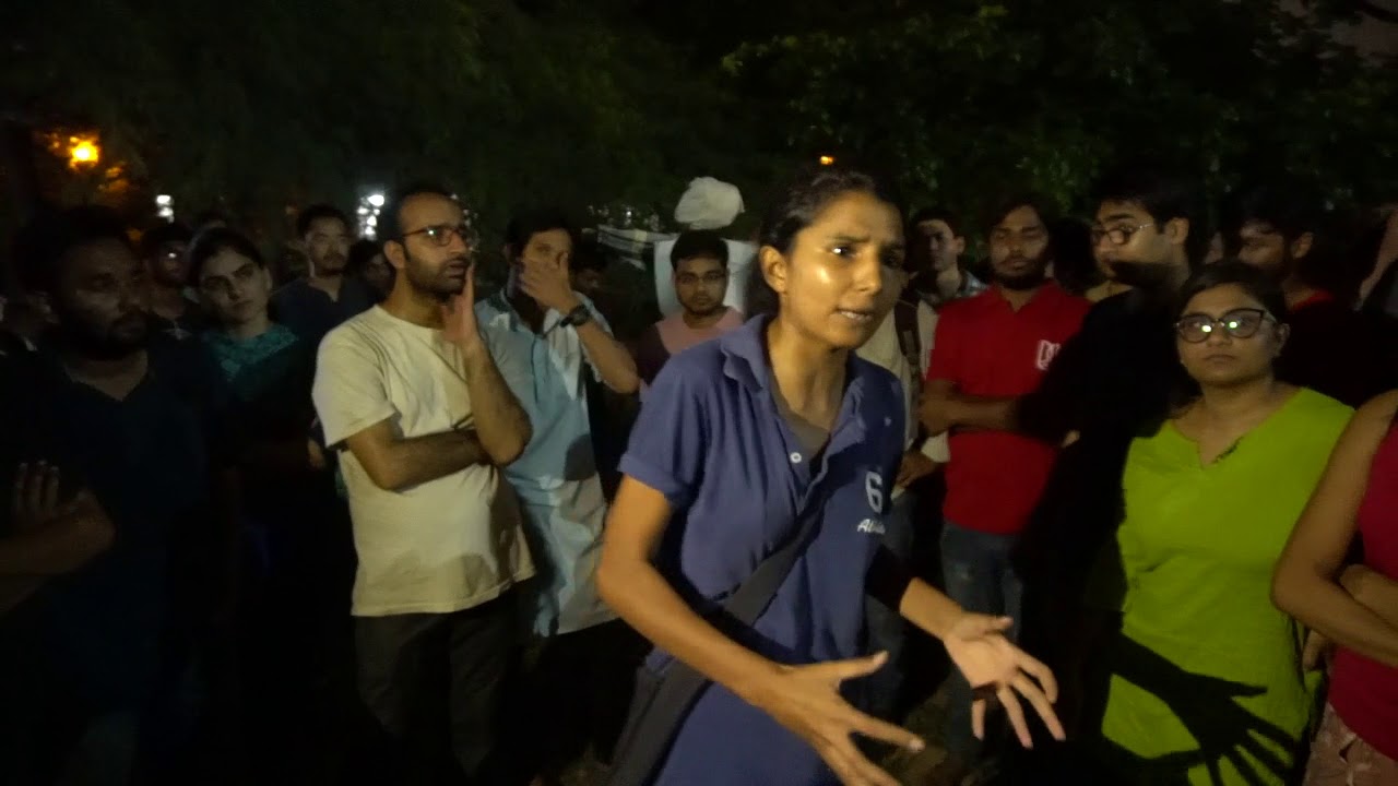 JNUSU President Geeta Kumari addressing  the Protest against Attack on Umar