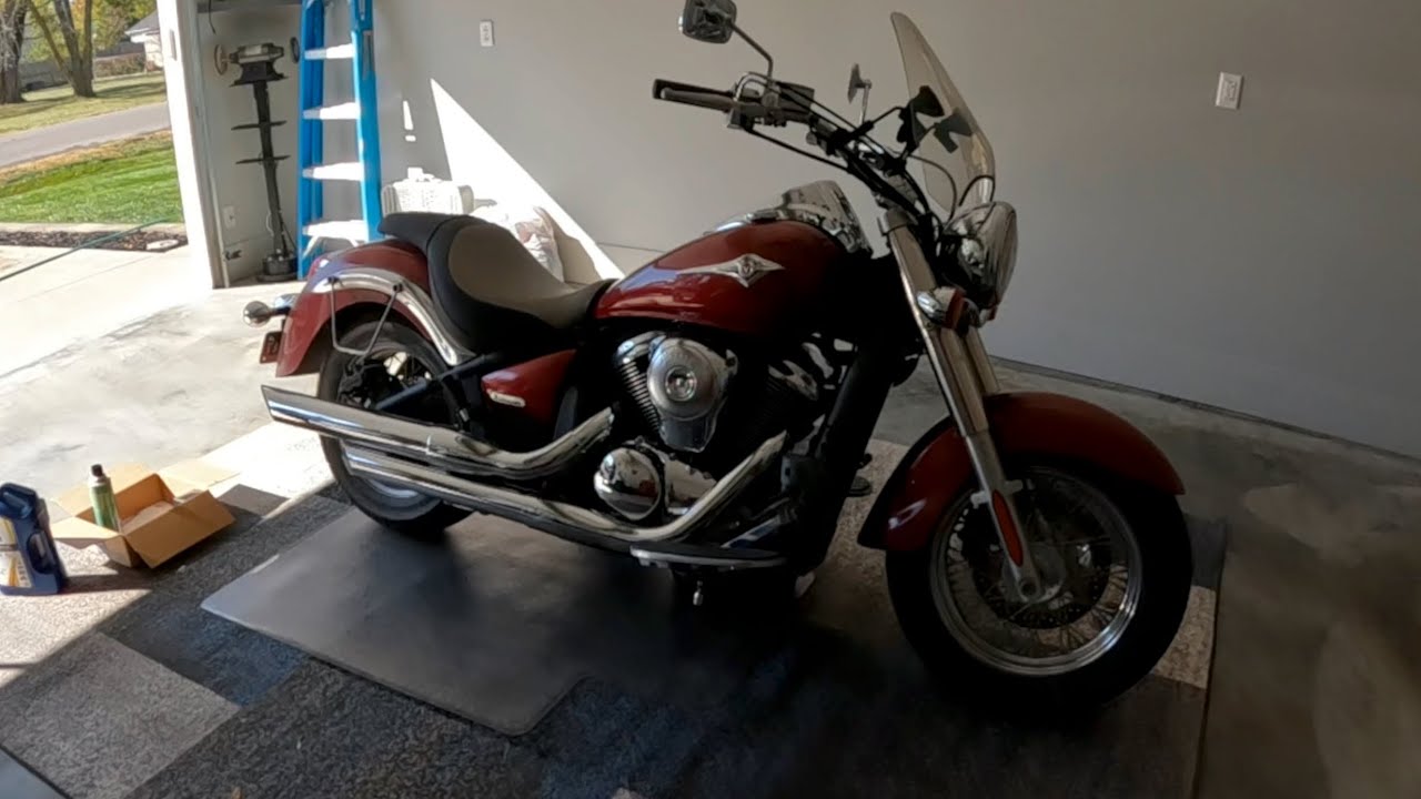 The Kawasaki Vulcan 900 is back for some more work!