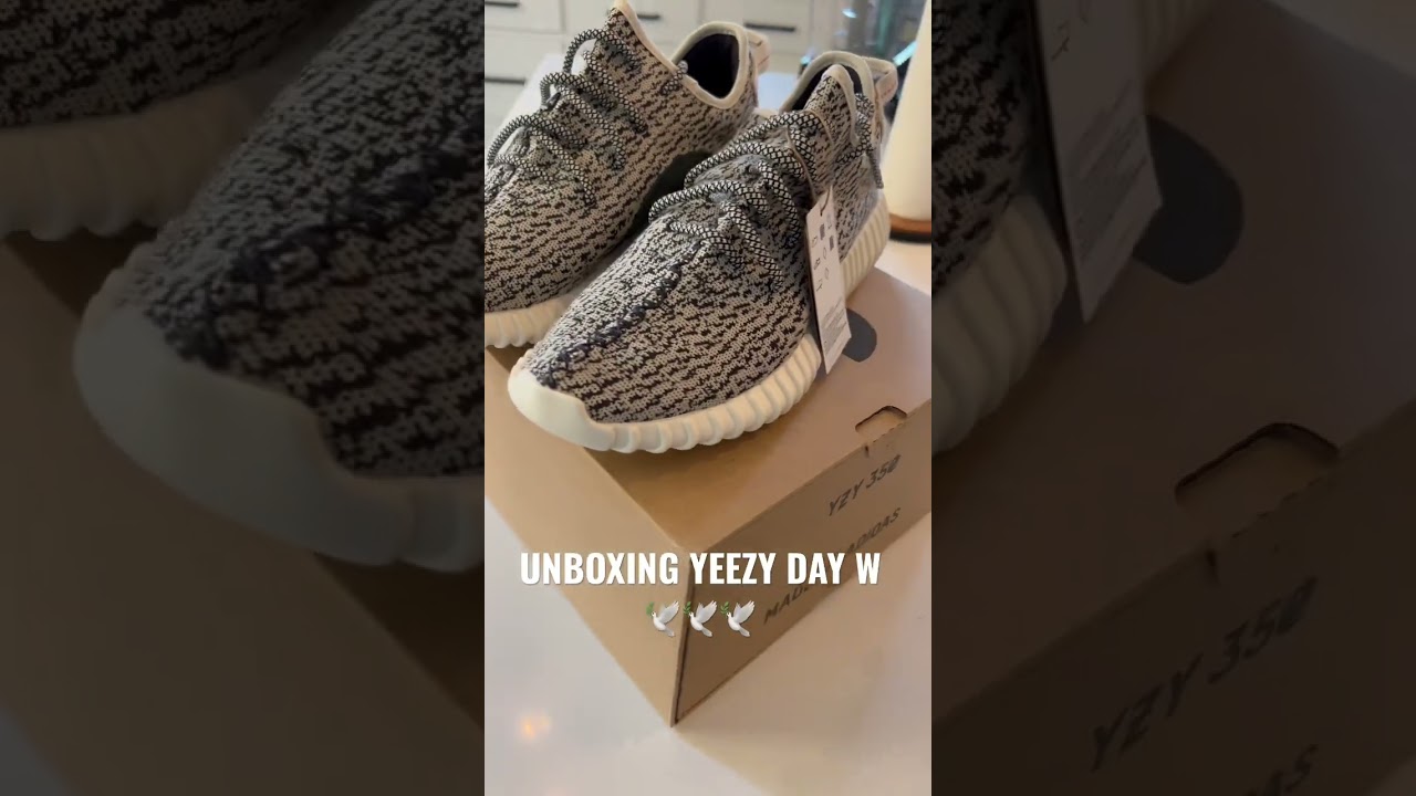 UNBOXING YEEZY DAY W 🕊🕊 
