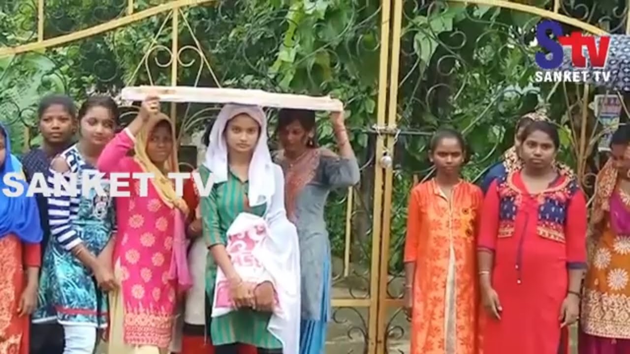 rourkela to ranchi bus Odisha : Students protest against result anomalies in Mayurbhanj | Sanket Tv