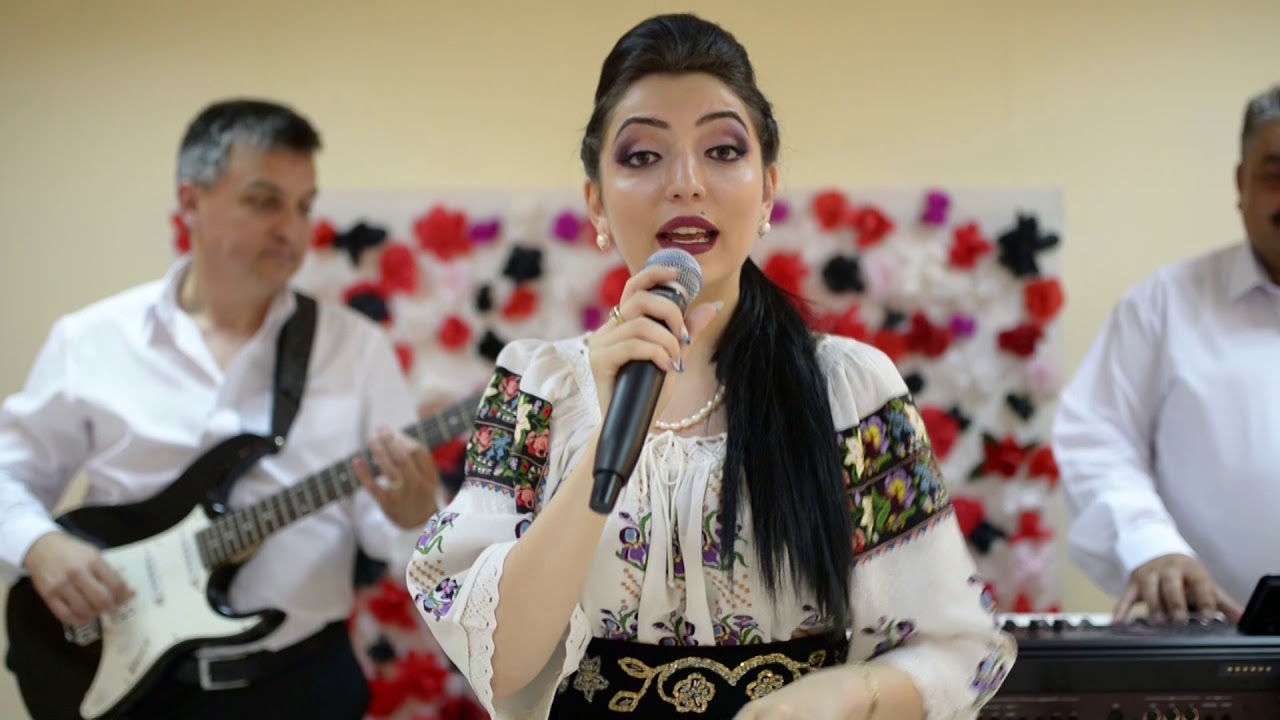 Alexandra Cirstea Band - Ma Dusei Pe Teleorman - 0747 024 792 - YouTube