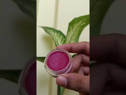 Video: Khadi Herbal Mint bálsamo labial revisión