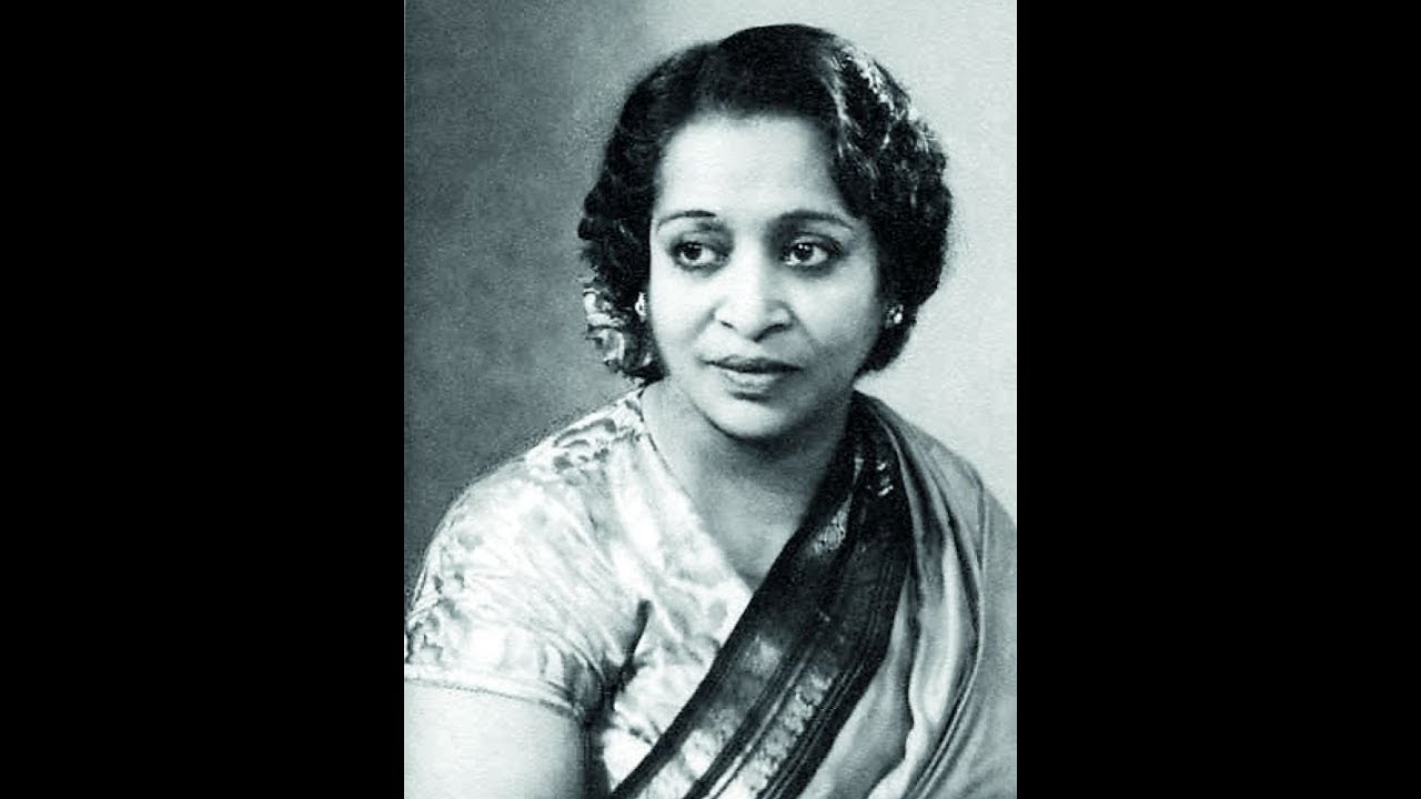 Write about any 4 indian poets with their pic - English - - 10346789 |  Meritnation.com