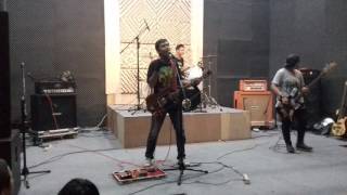 Syndrome noise - tertipu nugie cover (live in anatonia do grunge2)