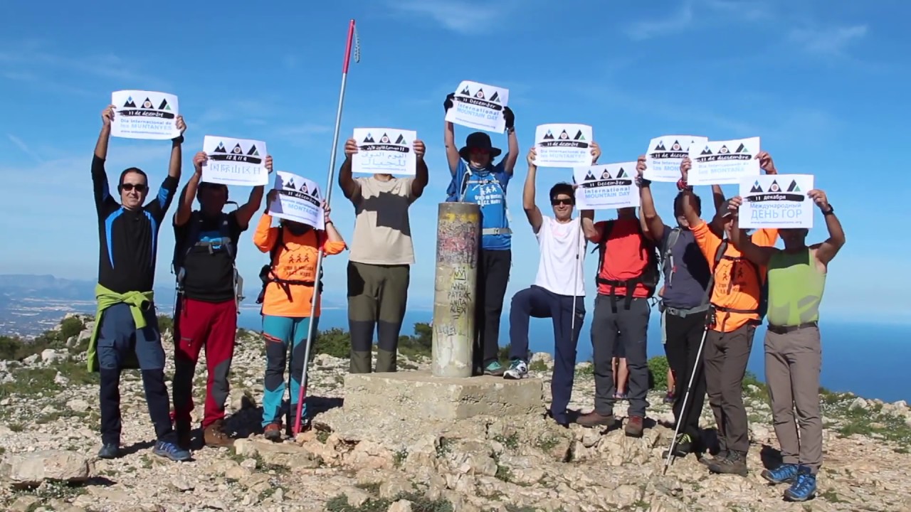We love mountains · Montgó 2018