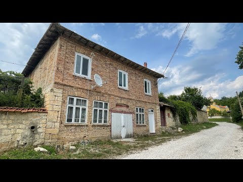 Property video tour thumbnail